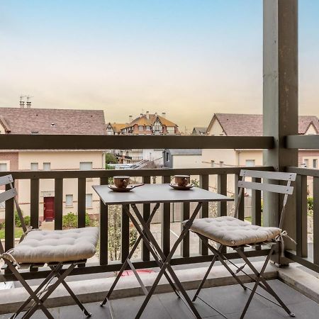 Apartment Les Arts-1 By Interhome Deauville Dış mekan fotoğraf